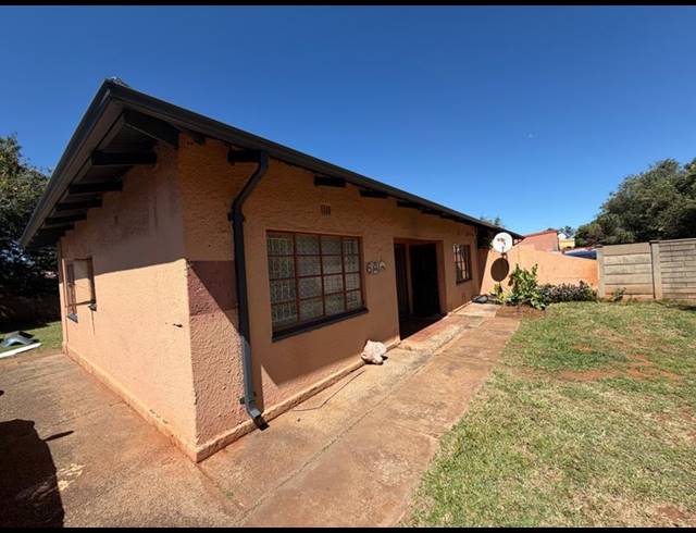 2 BEDROOM HOUSE FOR SALE IN VANDERBIJLPARK CW 6